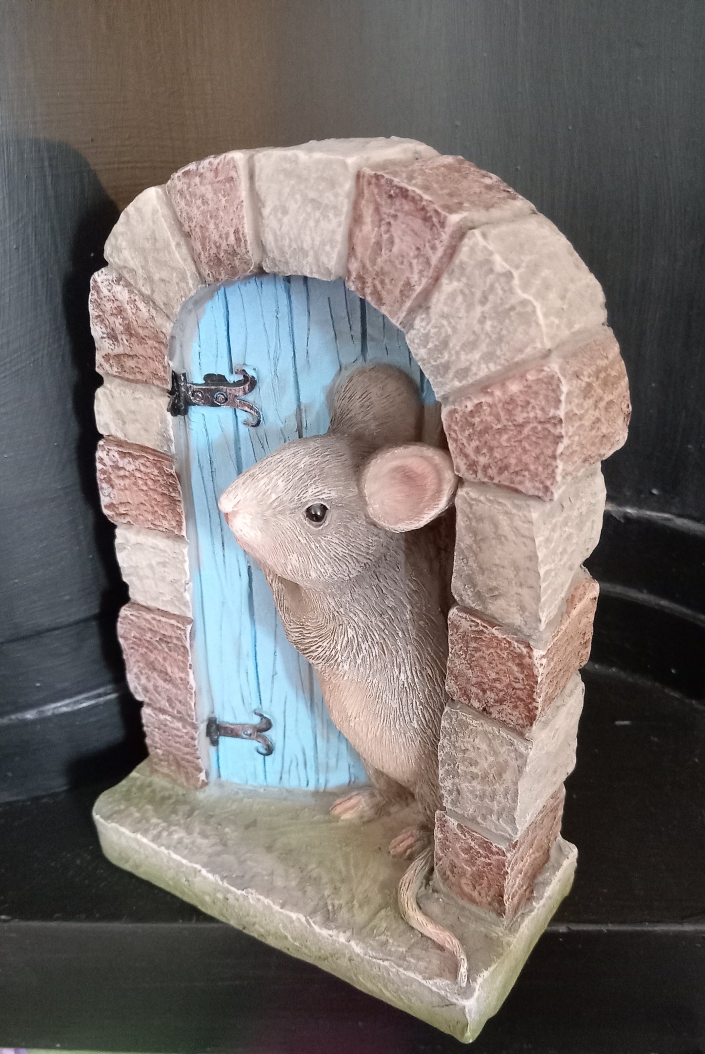 Mouse Door Fairy Garden Ornament