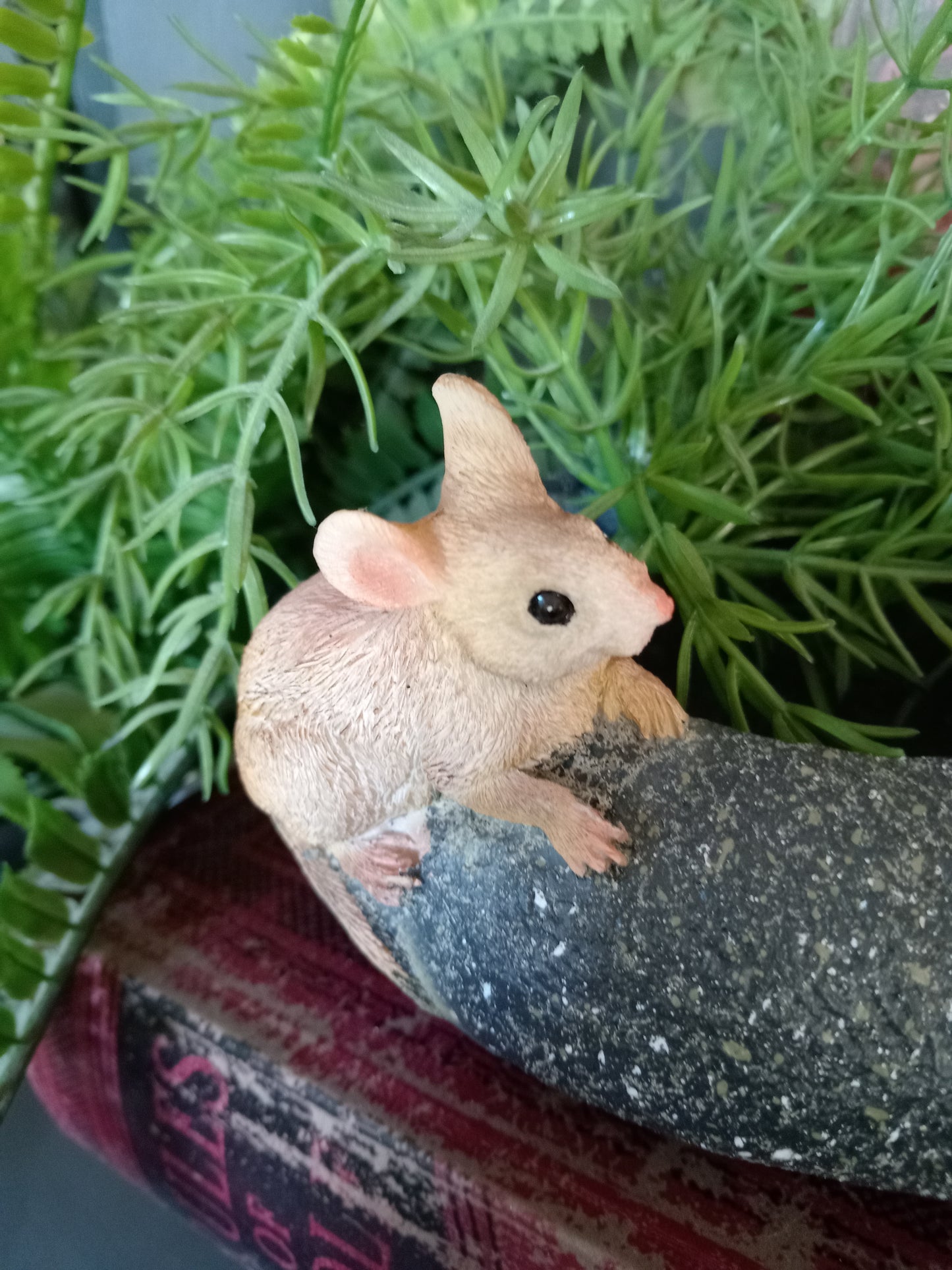 Mouse Planter Trough