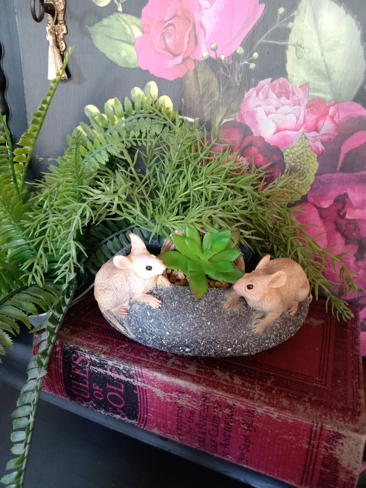 Mouse Planter Trough