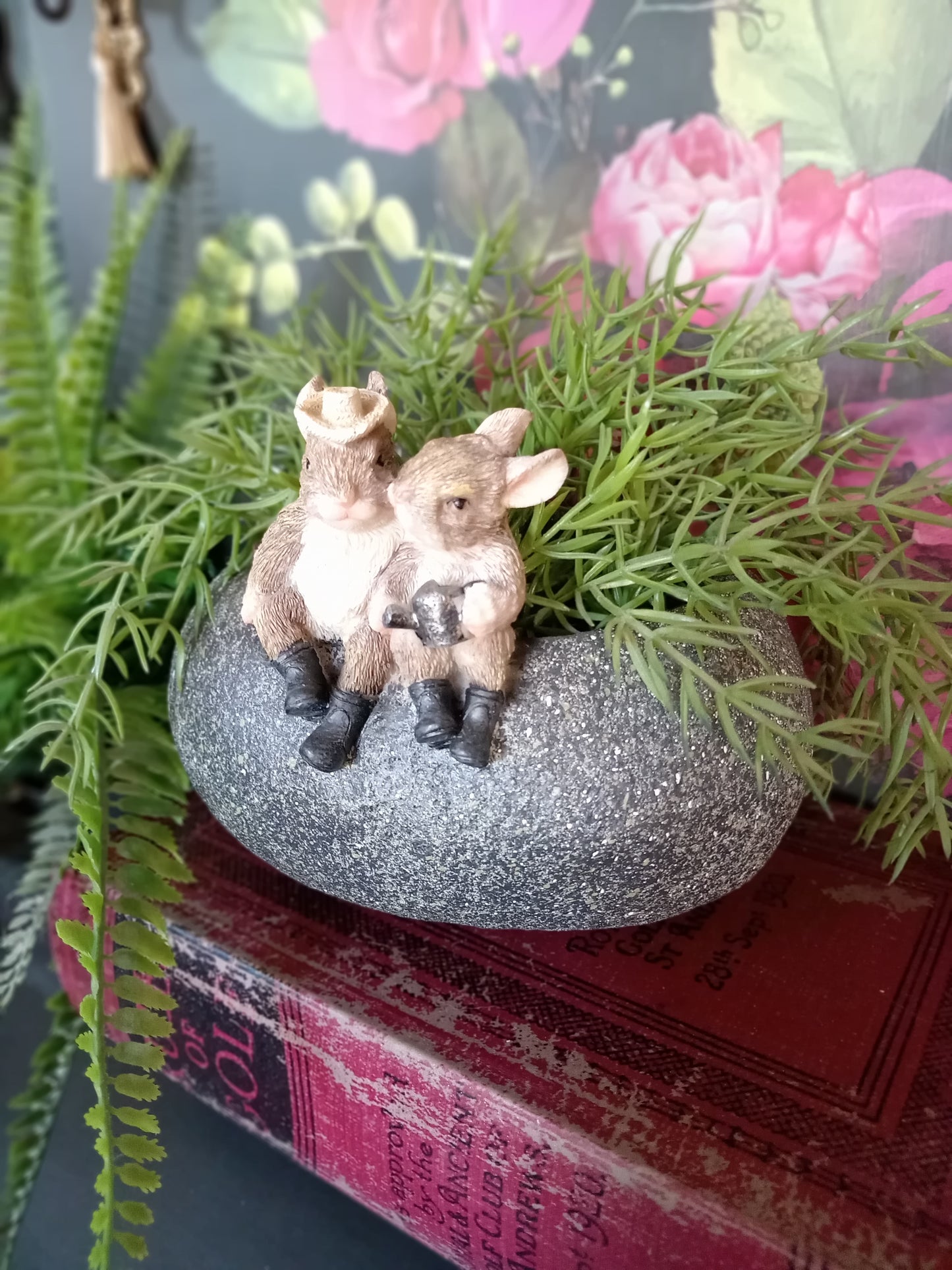 Rabbit Planter Trough