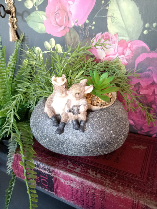 Rabbit Planter Trough