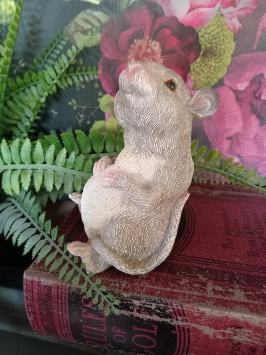 Fat Grey Sitting Mouse Ornament