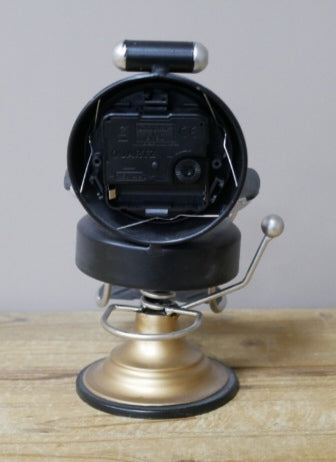 Black Barbers Chair Quartz Battery Clock