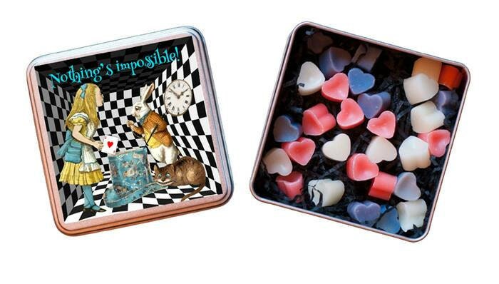 Alice In Wonderland 'Nothings Impossible!' Tin of Heart Shaped Eco Mini Wax Melts.