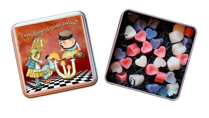 Alice In Wonderland 'Everything is Queer Today!' Tin of Heart Shaped Eco Mini Wax Melts.